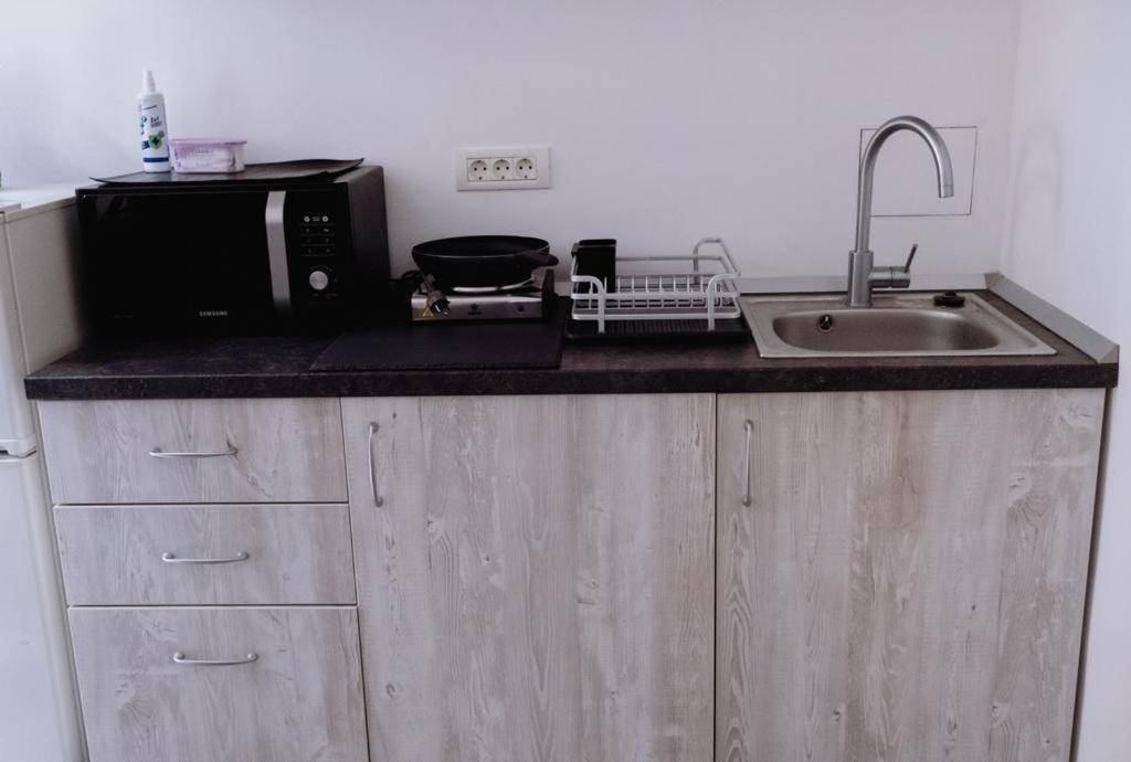 ☆ Bulevard Apartments ☆ Арад Екстериор снимка