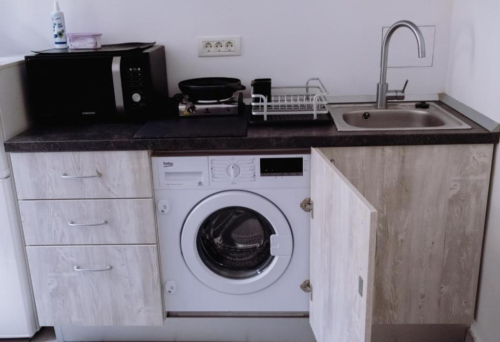 ☆ Bulevard Apartments ☆ Арад Екстериор снимка